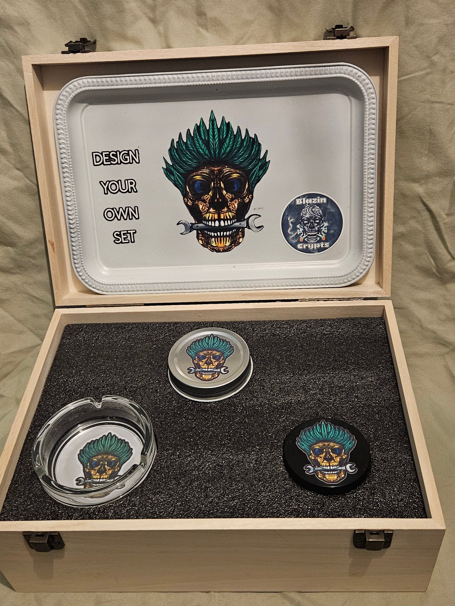 Custom Rolling Tray Set